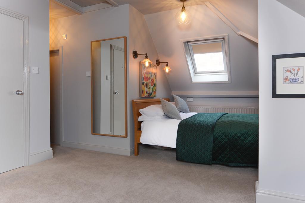 Bed and Breakfast Mory House Bournemouth Esterno foto